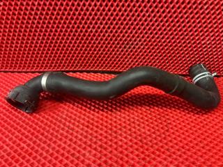 Запчасть патрубок радиатора VOLVO XC40 2018 ПРОБЕГ 17302км!!!!