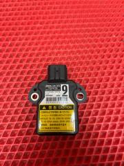 Запчасть датчик курсовой устойчивости lexus RX270 2013