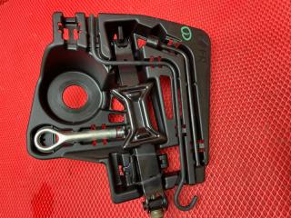 Набор инструментов TOYOTA HARRIER 2014 ZSU60 3ZR 64777-47030 контрактная