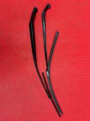 Запчасть поводок стеклоочистителя передний TOYOTA PRIUS PHV 2017