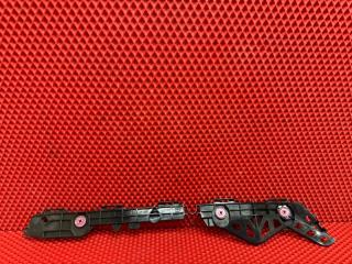 Запчасть крепление бампера заднее левое TOYOTA PRIUS PHV 2017