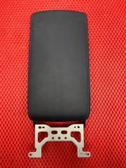 Запчасть крышка подлокотника SUBARU XV 2021