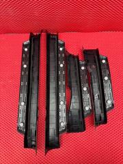 Накладка на порог салона GS300H 2014 Пробег 61384 км. AWL10 2AR-FSE (2500 сс)