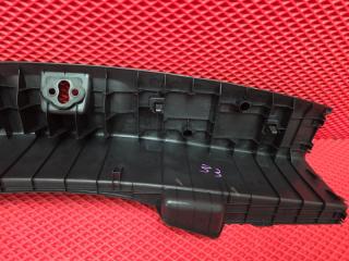 Накладка замка багажника WR-V 2024 ПРОБЕГ 5535 км. DG5 L15D (1490 сс)