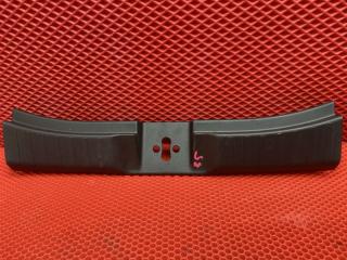 Накладка замка багажника HONDA N-BOX CUSTOM 2019 г.