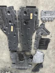 Фото запчасти защита днища кузова BMW 3 SERIES 2008 г. ПРОБЕГ 85000 км. контрактная запчасть Запчасть защита днища кузова BMW 3 SERIES 2008 г. ПРОБЕГ 85000 км.