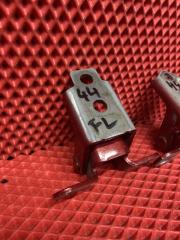 Петли двери передние левые MAZDA 3 SEDAN 2019 г. ПРОБЕГ 25353 км. BPFP PE-VPS (1990 cc)