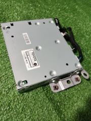 Запчасть блок управления Lexus CT200h 2011