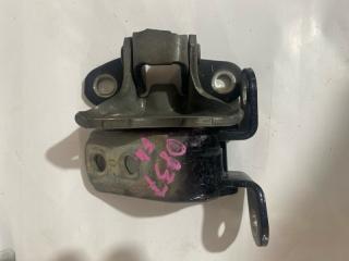 Запчасть петля двери передняя левая Lexus CT200h 2011