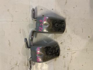 Фото запчасти петля двери передняя правая Nissan X-Trail 2015 контрактная запчасть Запчасть петля двери передняя правая Nissan X-Trail 2015