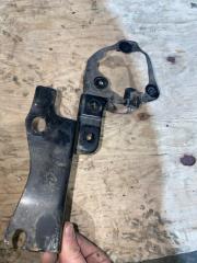 Крепление инвертора CT200h 2011 ZWA10 2ZRFXE