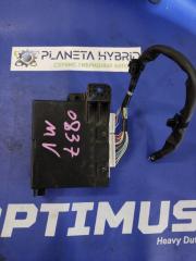 Запчасть блок управления Lexus CT200h 2011