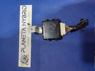 Запчасть блок управления Lexus CT200h 2011