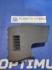 Запчасть воздуховод салона Lexus CT200h 2011