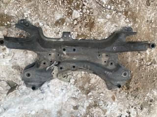 Балка подвески передняя Lexus CT200h 2011