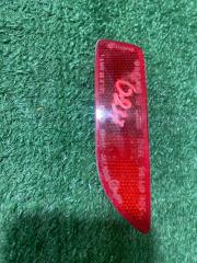 Запчасть катафот бампера задний левый Lexus CT200h 2011