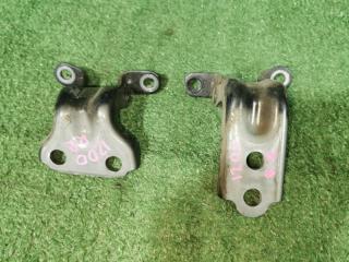 Запчасть петля двери задняя правая Subaru Forester 2012