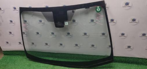 Стекло лобовое Toyota Prius 2018 контрактная Стекло лобовое Toyota Prius 2018