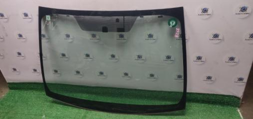 Стекло лобовое Toyota Prius Alpha 2013 контрактная Стекло лобовое Toyota Prius Alpha 2013