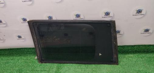 Стекло собачника заднее правое Esquire 2014 ZWR80 2ZRFXE