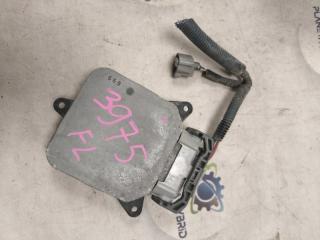 Фото запчасти блок розжига ксенона передний левый Toyota Prius 2016 контрактная запчасть Запчасть блок розжига ксенона передний левый Toyota Prius 2016