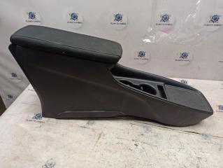 Фото запчасти консоль между сидений Toyota Prius 2019 контрактная запчасть Запчасть консоль между сидений Toyota Prius 2019