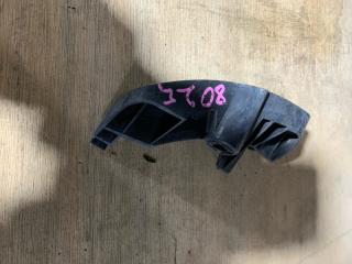 Крепление бампера заднее левое Lexus CT200h 2011