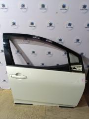 Запчасть дверь боковая передняя правая Toyota Prius 2017