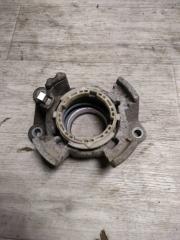 Запчасть кронштейн усилителя Renault Megane 2008