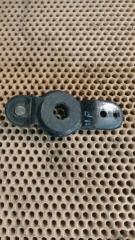 Запчасть крепление радиатора правое Kia Spectra