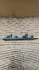 Запчасть рейка топливная (рампа) Peugeot 308