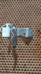 Запчасть кронштейн впускного коллектора Peugeot 308