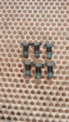 Болты Peugeot 308