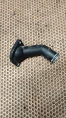 Запчасть патрубок системы охлаждения Volkswagen Passat