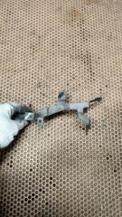 Кронштейн Passat B6 BSE