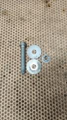 Запчасть болты Mercedes-Benz C-Class