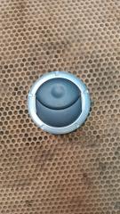 Запчасть дефлектор воздушный Renault logan