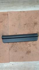 Запчасть накладка порога внутренняя передняя левая Mazda 3