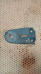 Кронштейн передний Mazda 3