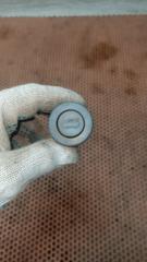 Запчасть кнопка крышки багажника Chevrolet lacetti