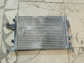 Радиатор охлаждения двигателя Opel Corsa C Z10XE