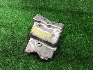 Запчасть защита выпускного коллектора Subaru Legacy