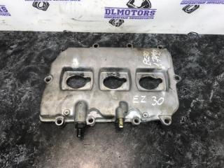 Запчасть крышка головки блока цилиндров левая Subaru Legacy