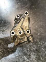 Запчасть кронштейн двигателя Rover 75