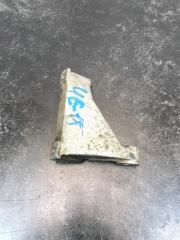 Запчасть кронштейн генератора Rover 75