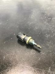 Фото запчасти датчик температуры охлаждающей жидкости Volvo S80 Б/У запчасть Запчасть датчик температуры охлаждающей жидкости Volvo S80