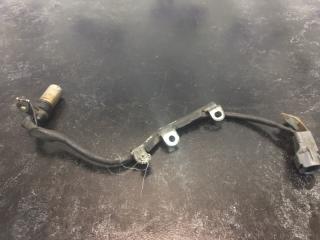 Фото запчасти датчик положения коленвала Toyota Avensis Б/У запчасть Запчасть датчик положения коленвала Toyota Avensis