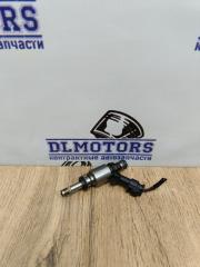 Запчасть форсунка топливная Volkswagen Tiguan