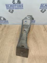 Фото запчасти кронштейн Suzuki Carry Truck Б/У запчасть Запчасть кронштейн Suzuki Carry Truck