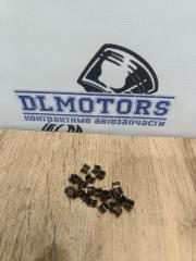 Фото запчасти сухарь клапана Suzuki Carry Truck Б/У запчасть Запчасть сухарь клапана Suzuki Carry Truck